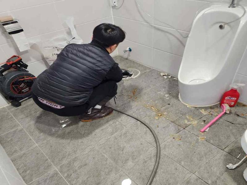 부평구 소변기·상가 배관 작업사례 7